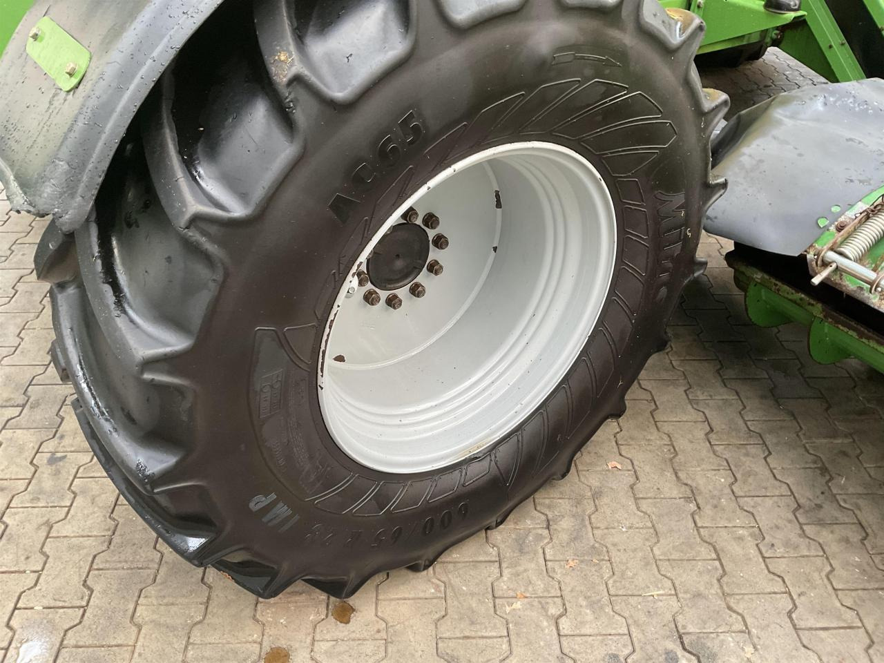 Locação financeira de Krone Big M 420 CV Krone Big M 420 CV: foto 7