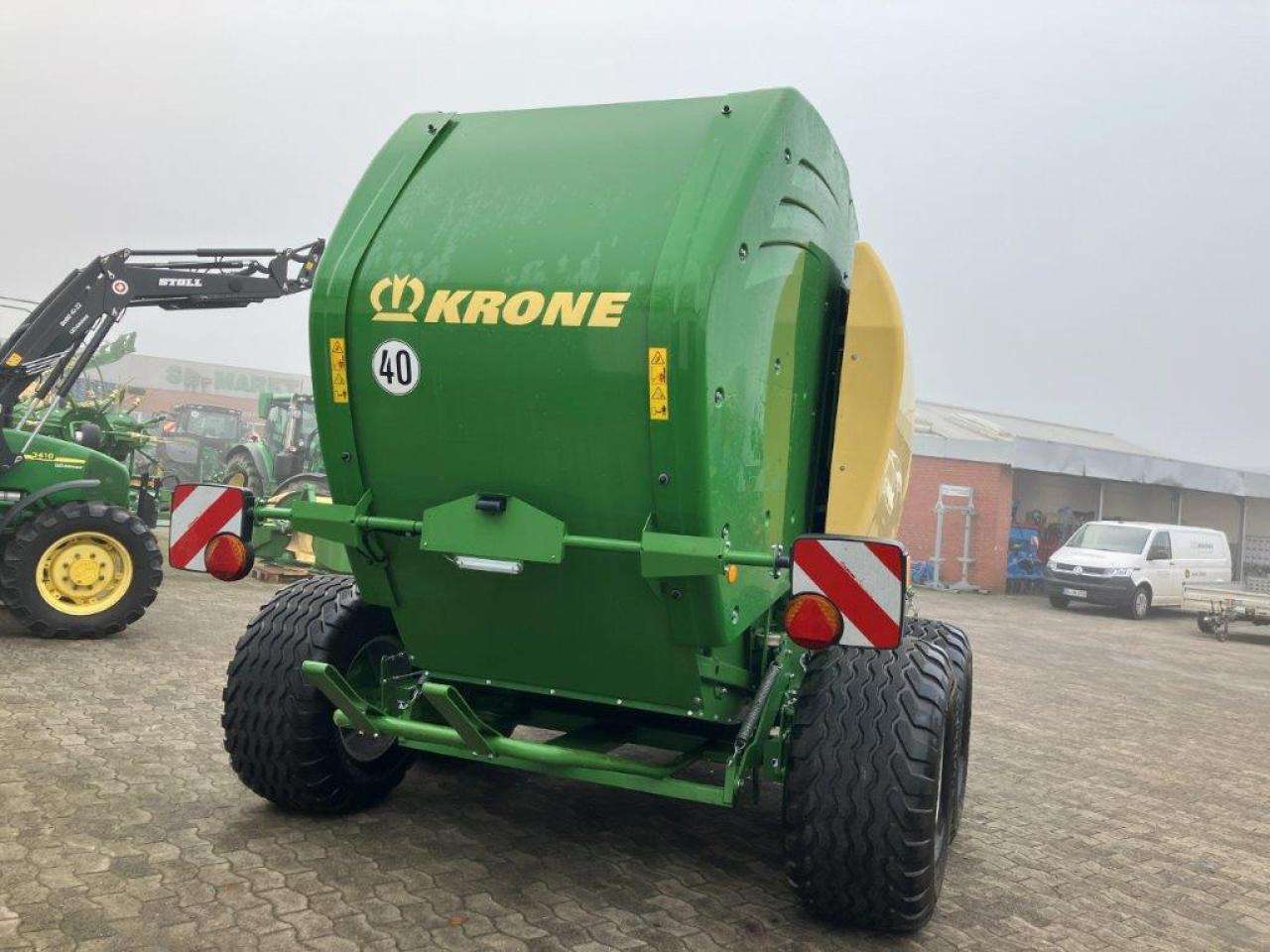 Krone V 180 XC Comprima - Enfardadeira de fardos redondos: foto 4 Krone V 180 XC Comprima - Enfardadeira de fardos redondos: foto 4