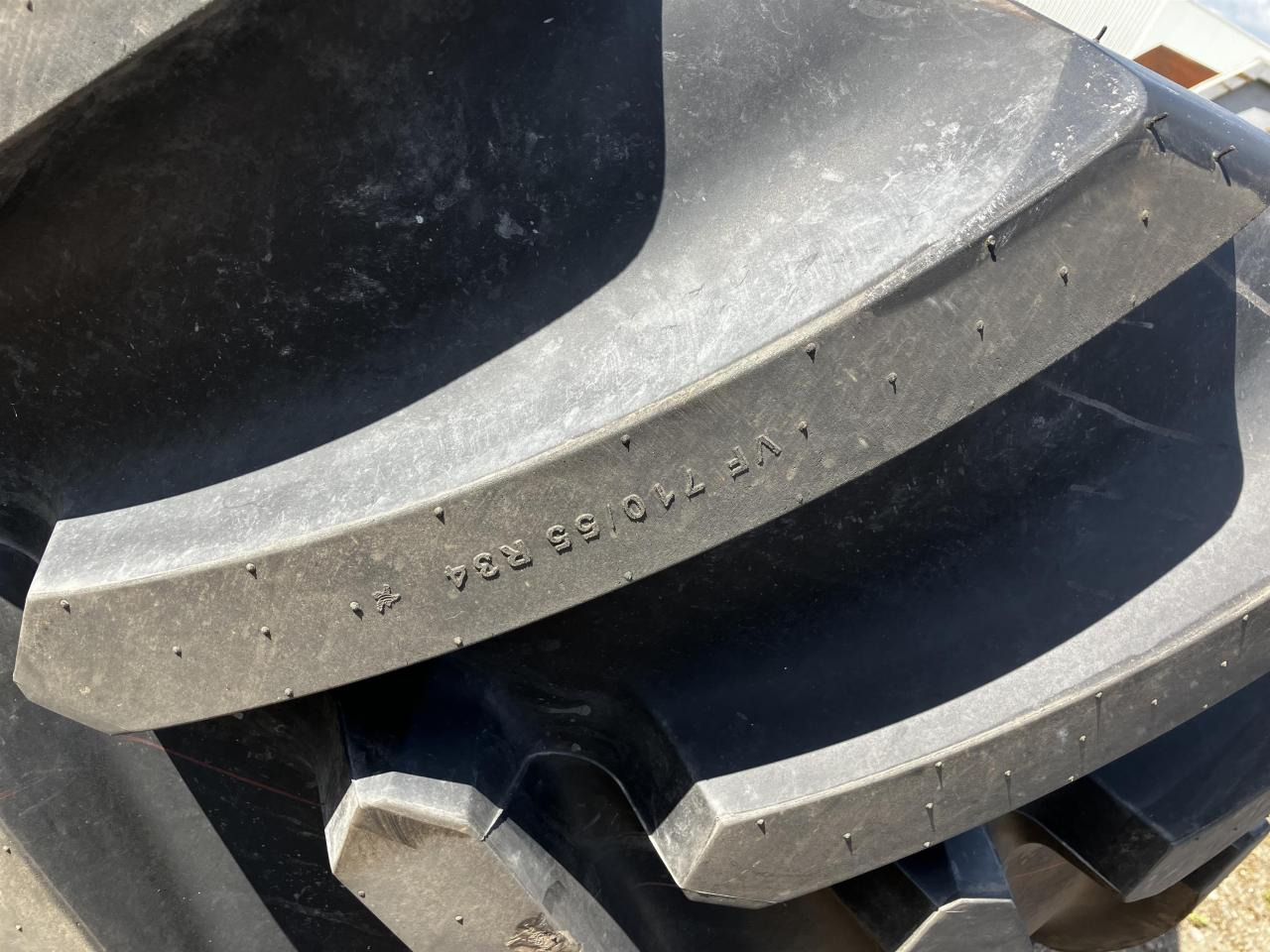 Michelin 710/55R34 VF - Pneu para Máquina agrícola: foto 3 Michelin 710/55R34 VF - Pneu para Máquina agrícola: foto 3