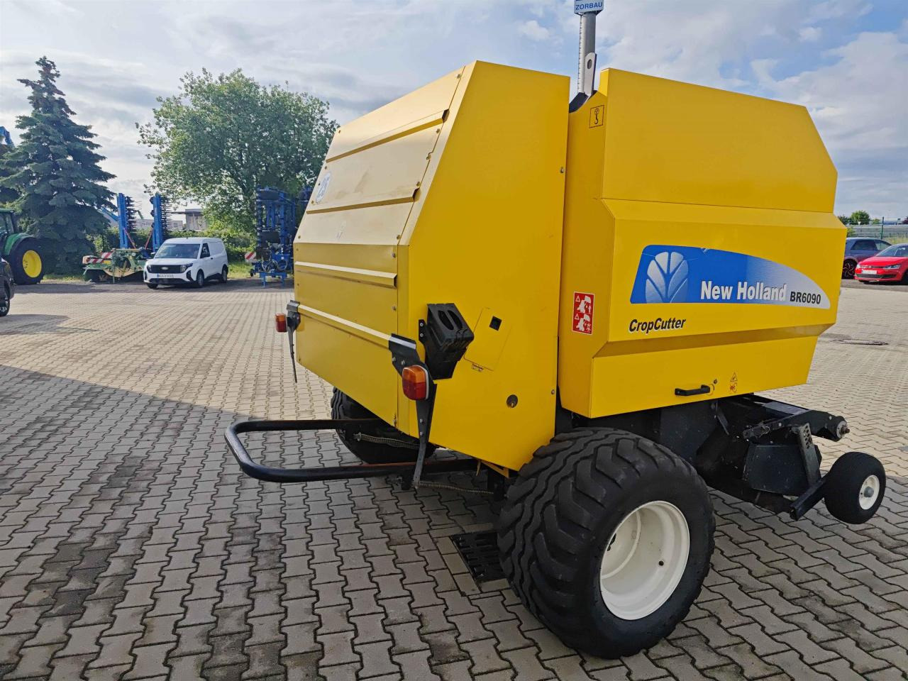 New Holland BR6090 - Enfardadeira de fardos redondos: foto 5 New Holland BR6090 - Enfardadeira de fardos redondos: foto 5