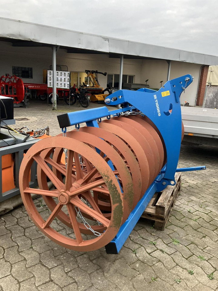 Tigges Nautilus 930 W 300 - Rolo agricola: foto 1 Tigges Nautilus 930 W 300 - Rolo agricola: foto 1