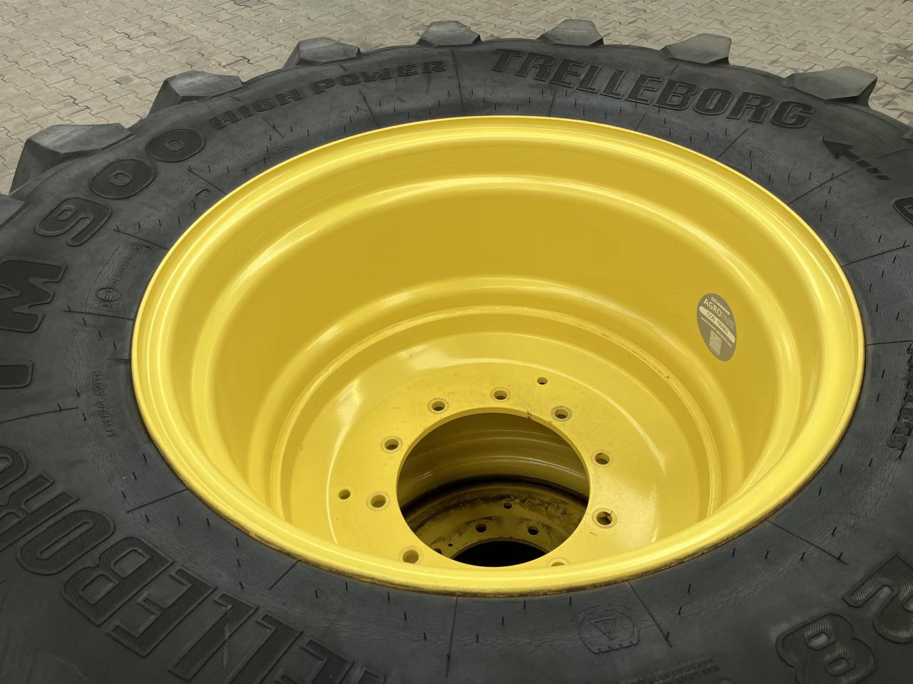 Locação financeira de Trelleborg 600/70R28 Trelleborg 600/70R28: foto 6