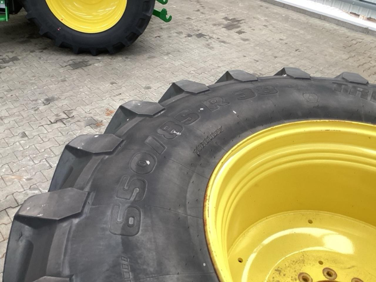 Trelleborg 650/85R38 - Pneu para Máquina agrícola: foto 2 Trelleborg 650/85R38 - Pneu para Máquina agrícola: foto 2