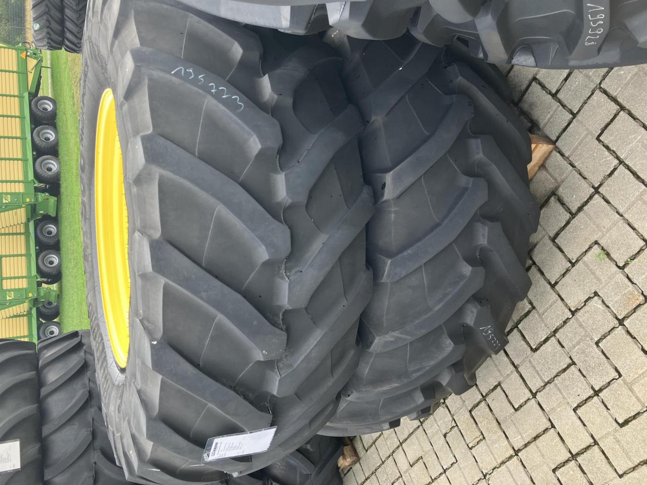 Trelleborg 710/75R42 - Pneu para Máquina agrícola: foto 3 Trelleborg 710/75R42 - Pneu para Máquina agrícola: foto 3