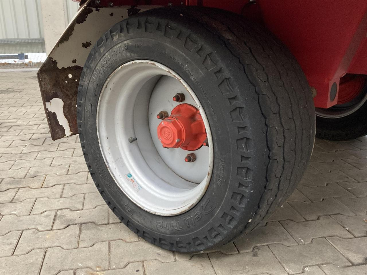 Trioliet Solomix 1 VL 1000 - Misturadora Alimentadora: foto 4 Trioliet Solomix 1 VL 1000 - Misturadora Alimentadora: foto 4