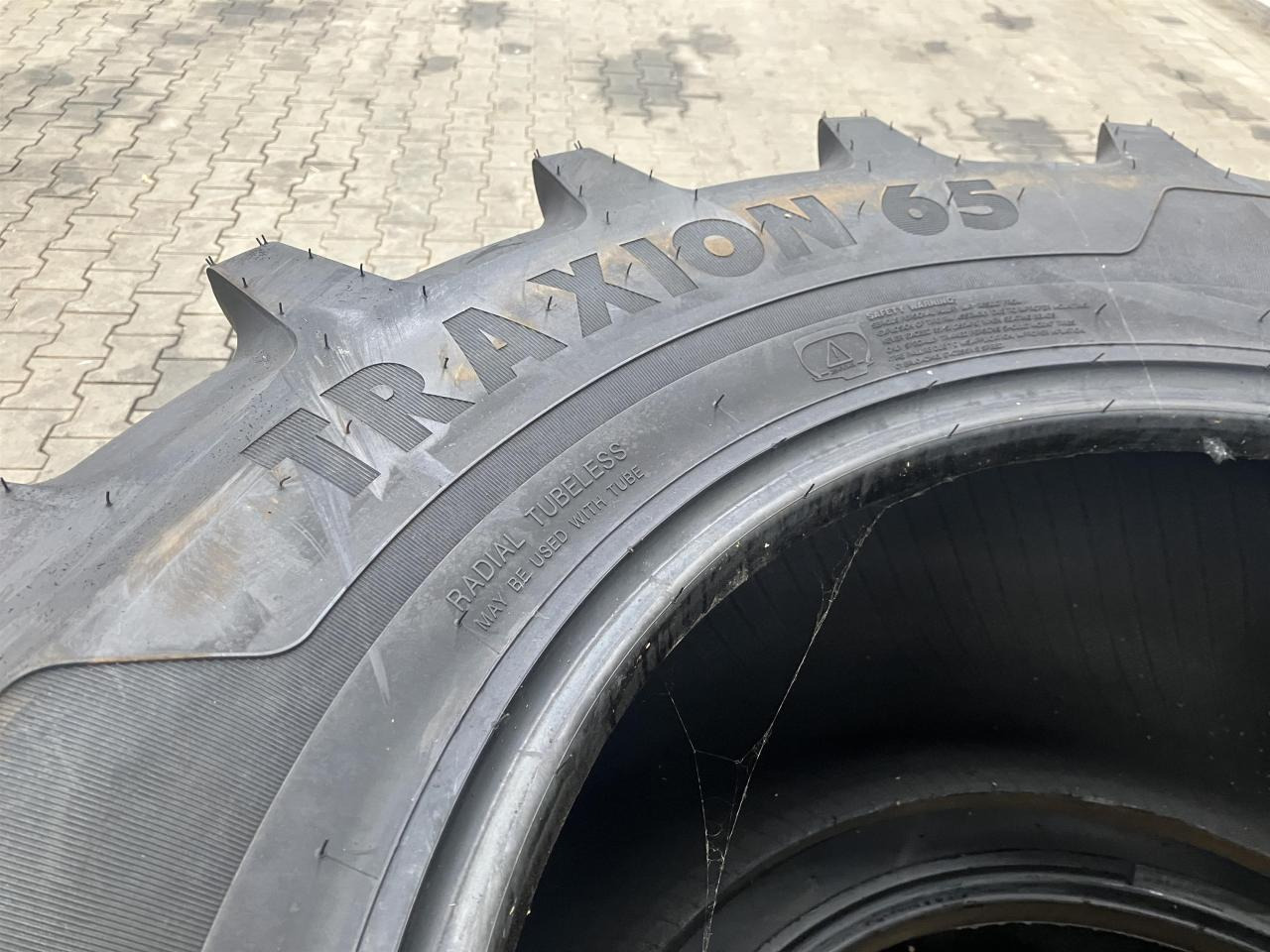 Vredestein 540/65R30 - Pneu para Máquina agrícola: foto 3 Vredestein 540/65R30 - Pneu para Máquina agrícola: foto 3