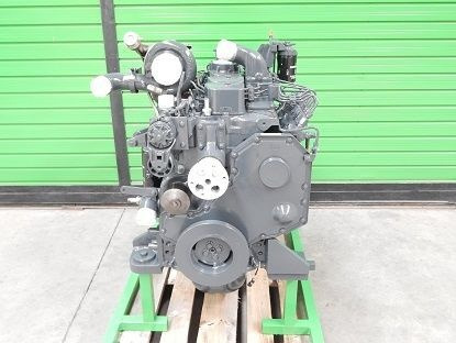 Komatsu SAA6D102E-20K-01-31501 Komatsu WA320-5 / PC240-7 - Motor para Pá carregadora de rodas: foto 4 Komatsu SAA6D102E-20K-01-31501 Komatsu WA320-5 / PC240-7 - Motor para Pá carregadora de rodas: foto 4