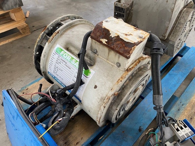 AC Generator 20 KVA generatordeel Alternator - Gerador elétrico: foto 5 AC Generator 20 KVA generatordeel Alternator - Gerador elétrico: foto 5
