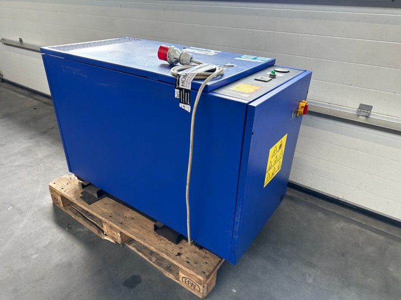 Airpress XA 900 Elektrische Zuigercompressor 5.5 kW 750 L / min 10 Bar - Compressor de ar: foto 1 Airpress XA 900 Elektrische Zuigercompressor 5.5 kW 750 L / min 10 Bar - Compressor de ar: foto 1