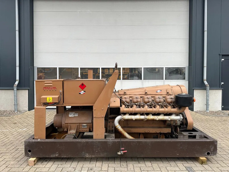 Alsthom V102 unelec 140 kVA generatorset ex Emergency Noodstroom Aggregaat - Gerador elétrico: foto 1 Alsthom V102 unelec 140 kVA generatorset ex Emergency Noodstroom Aggregaat - Gerador elétrico: foto 1