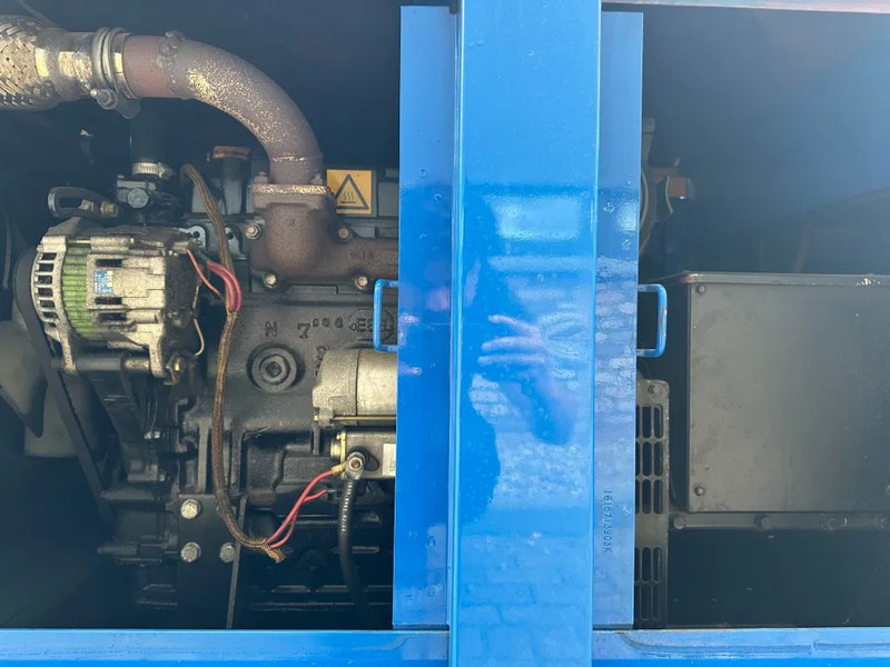 Gerador elétrico Atlas-Copco QAS 14 Yanmar Stamford 15 kVA Silent generatorset: foto 9