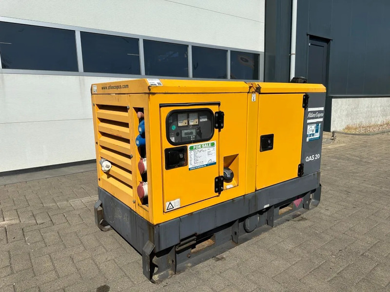 Atlas-Copco QAS 20 Kubota Leroy Somer 20 kVA Silent Rental generatorrset Stage 3A - Gerador elétrico: foto 5 Atlas-Copco QAS 20 Kubota Leroy Somer 20 kVA Silent Rental generatorrset Stage 3A - Gerador elétrico: foto 5