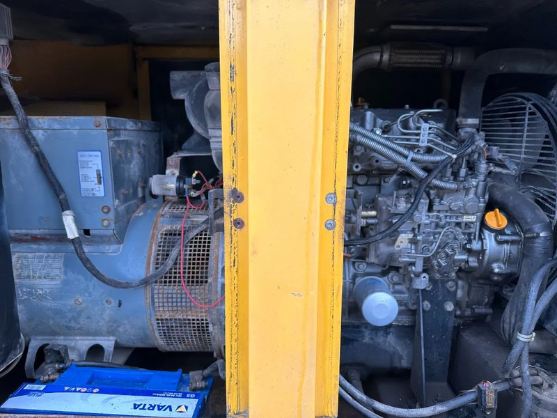 Gerador elétrico Atlas-Copco QAS 38 Yanmar Mecc Alte Spa 40 kVA Silent generatorset: foto 16