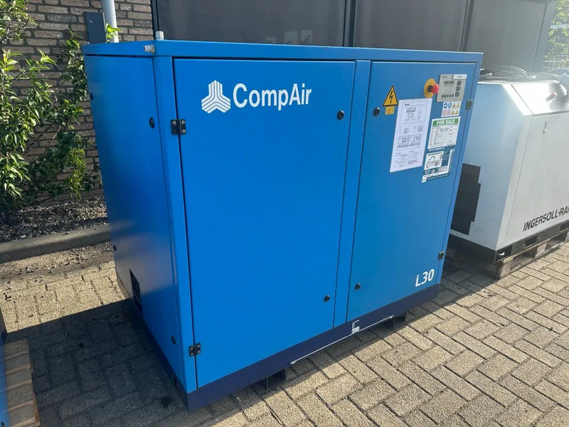 Compair L30 Elektrische Schroefcompressor 30 kW 4.88 m3 / min 7.5 Bar - Compressor de ar: foto 5 Compair L30 Elektrische Schroefcompressor 30 kW 4.88 m3 / min 7.5 Bar - Compressor de ar: foto 5