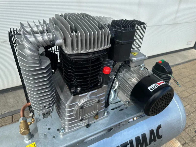 Contimac CM 955 / 10 / 270D Galva 4 kW 950 L / min 10 Bar Zuigercompressor Agri Gegalvaniseerd - Compressor de ar: foto 5 Contimac CM 955 / 10 / 270D Galva 4 kW 950 L / min 10 Bar Zuigercompressor Agri Gegalvaniseerd - Compressor de ar: foto 5