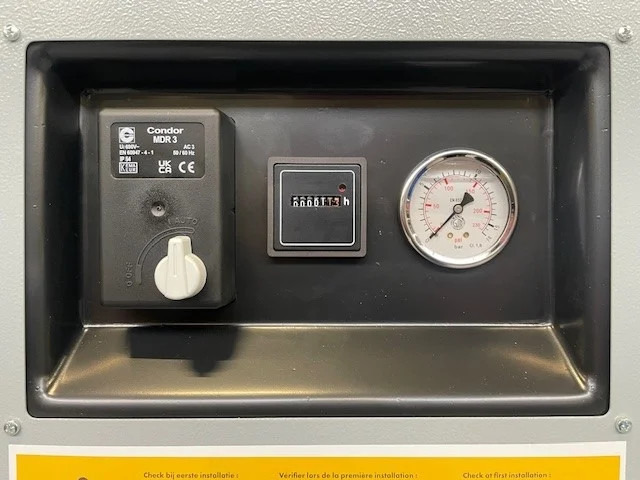 Contimac Contimac Silent 705/270 zuigercompressor, 5,5 PK, 650 L/min. 10 Bar - Compressor de ar: foto 2 Contimac Contimac Silent 705/270 zuigercompressor, 5,5 PK, 650 L/min. 10 Bar - Compressor de ar: foto 2