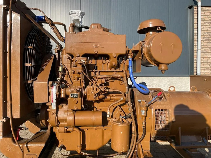 Cummins 140 kVA Leroy Somer generatorset - Gerador elétrico: foto 5 Cummins 140 kVA Leroy Somer generatorset - Gerador elétrico: foto 5