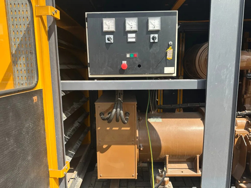 Cummins NT 855 G2 215 kVA noodstroom generatorset ex Emergency 509 hours ! - Gerador elétrico: foto 2 Cummins NT 855 G2 215 kVA noodstroom generatorset ex Emergency 509 hours ! - Gerador elétrico: foto 2