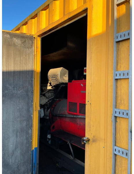 Gerador elétrico Cummins VTA 28 G3 Siemens 650 kVA generatorset in 20 ft container: foto 13