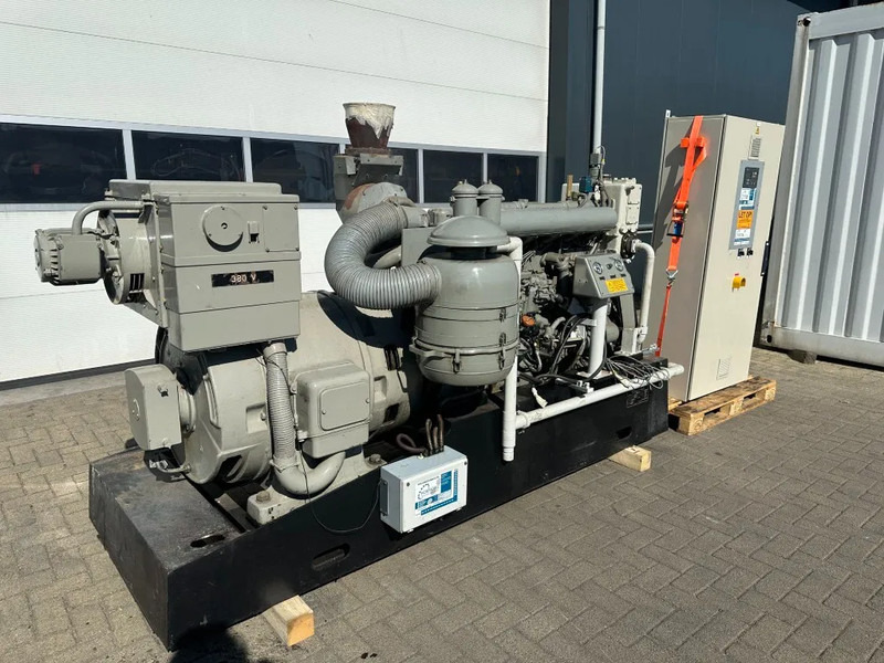 Deutz BF6M 716 Heemaf 150 kVA noodstroom generatorset ex Emergency - Gerador elétrico: foto 4 Deutz BF6M 716 Heemaf 150 kVA noodstroom generatorset ex Emergency - Gerador elétrico: foto 4