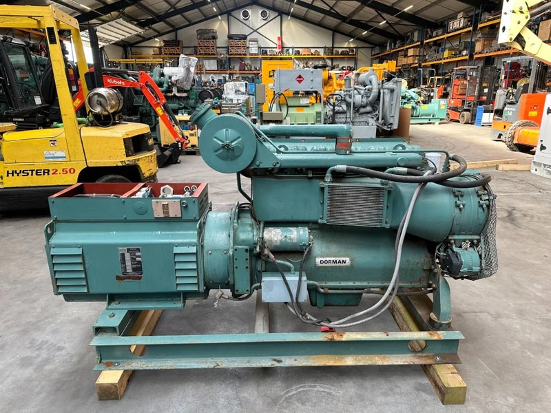 Dorman 6DAT 80 kVA generatorset ex Emergency 24 hours Noodstroom Aggregaat - Gerador elétrico: foto 1 Dorman 6DAT 80 kVA generatorset ex Emergency 24 hours Noodstroom Aggregaat - Gerador elétrico: foto 1