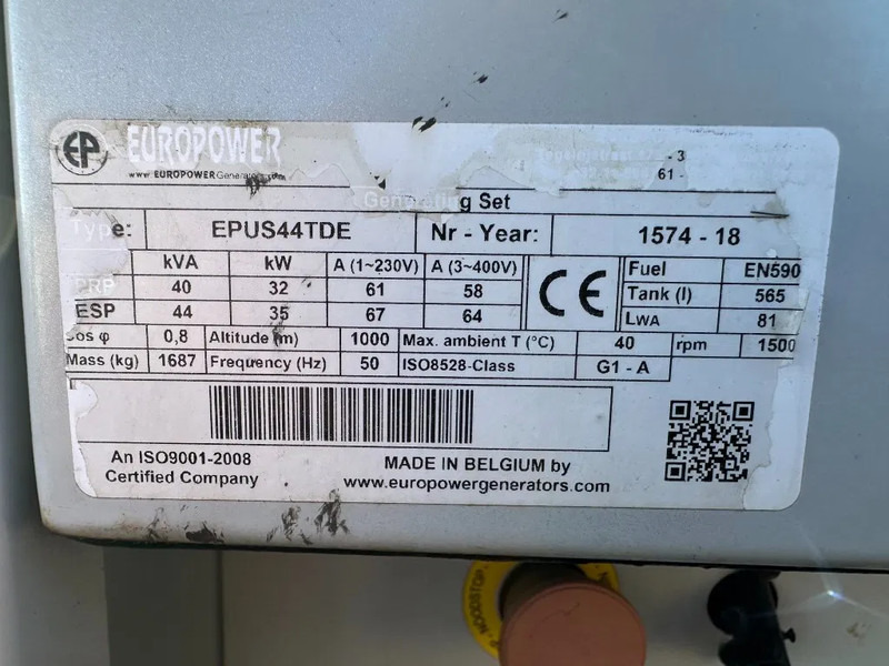 Europower EPUS44TDE Kubota Leroy Somer 44 kVA Supersilent Rental generatorset - Gerador elétrico: foto 5 Europower EPUS44TDE Kubota Leroy Somer 44 kVA Supersilent Rental generatorset - Gerador elétrico: foto 5