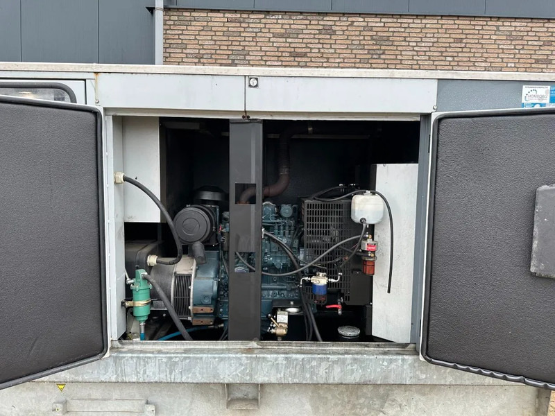 Gerador elétrico Europower EPUS44TDE Kubota Leroy Somer 44 kVA Supersilent Rentalg eneratorset 2018 !: foto 9