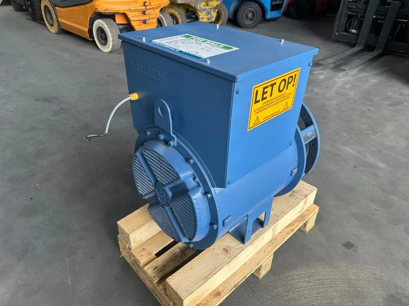 Gerador elétrico novo Evotec TCU228G 60 kVA generatordeel Alternator New ! Overstock: foto 7