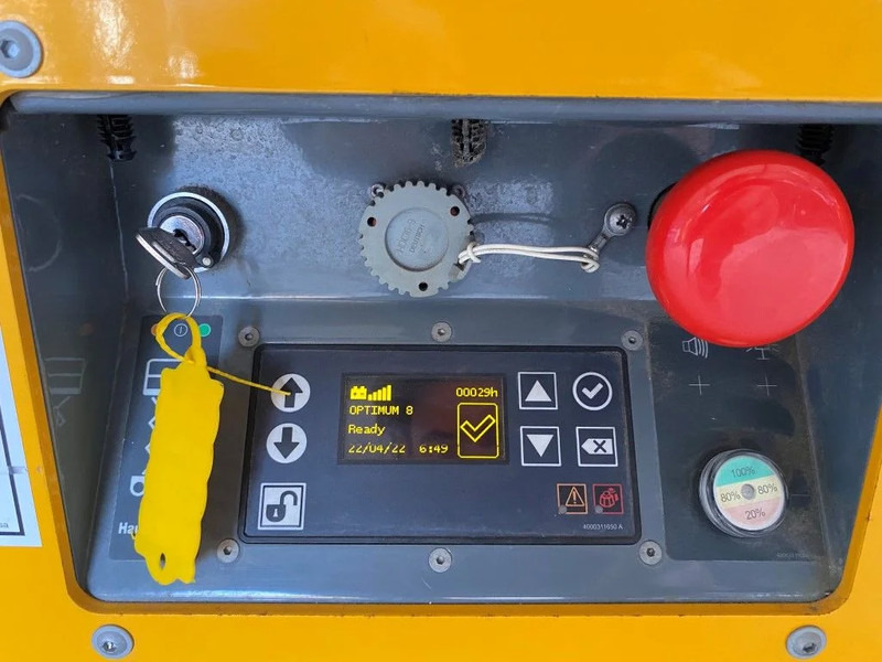 Haulotte Optimum 8 Elektrische Schaarhoogwerker 7.8 meter werkhoogte als nieuw ! 28 uur ! - Plataforma de Tijera/ Plataforma de tesoura: foto 5 Haulotte Optimum 8 Elektrische Schaarhoogwerker 7.8 meter werkhoogte als nieuw ! 28 uur ! - Plataforma de Tijera/ Plataforma de tesoura: foto 5