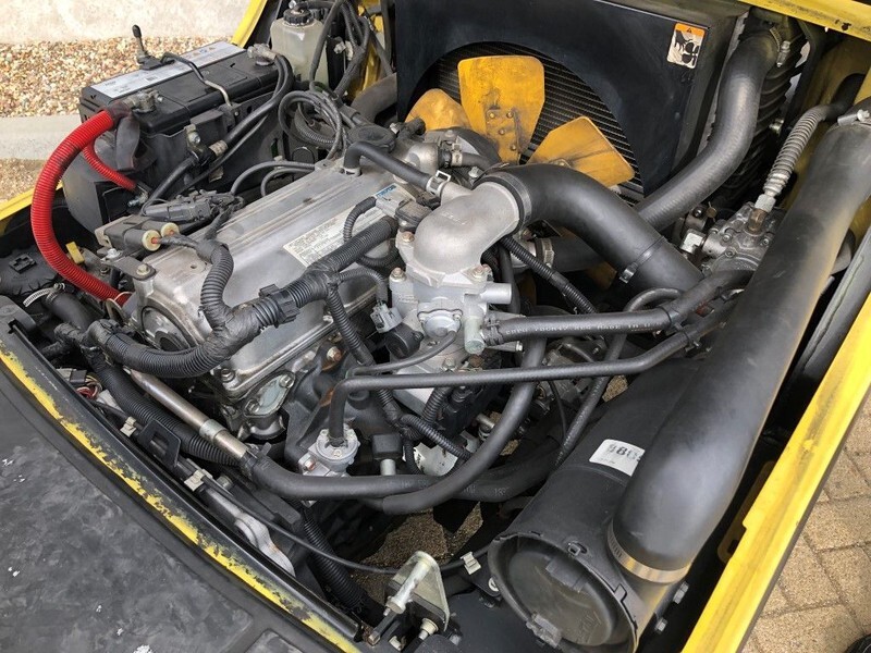 Hyster H3.5FT 3.5 ton LPG Heftruck - Empilhador a gás: foto 5 Hyster H3.5FT 3.5 ton LPG Heftruck - Empilhador a gás: foto 5