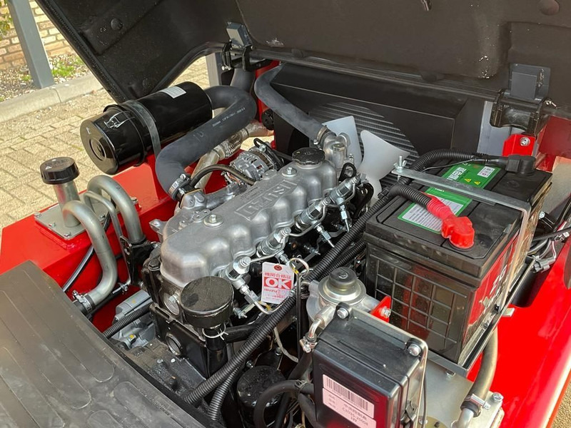 Isuzu JAC CPCD30 3 ton Triplex Freelift Sideshift Diesel Heftruck New ! - Empilhador a diesel: foto 5 Isuzu JAC CPCD30 3 ton Triplex Freelift Sideshift Diesel Heftruck New ! - Empilhador a diesel: foto 5