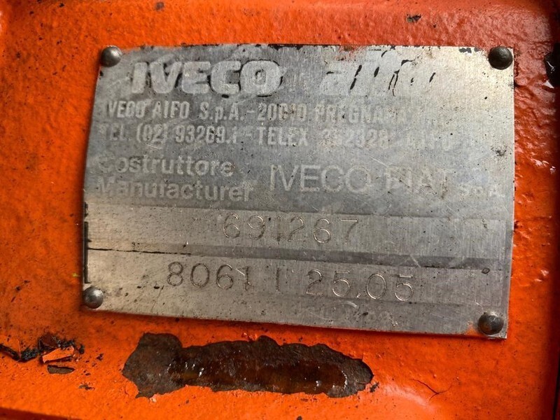 Iveco 8061 I 25.05 waterpomp set 144 m3 / h 12 Bar mobiele Beregening pompset - Bomba de água: foto 5 Iveco 8061 I 25.05 waterpomp set 144 m3 / h 12 Bar mobiele Beregening pompset - Bomba de água: foto 5