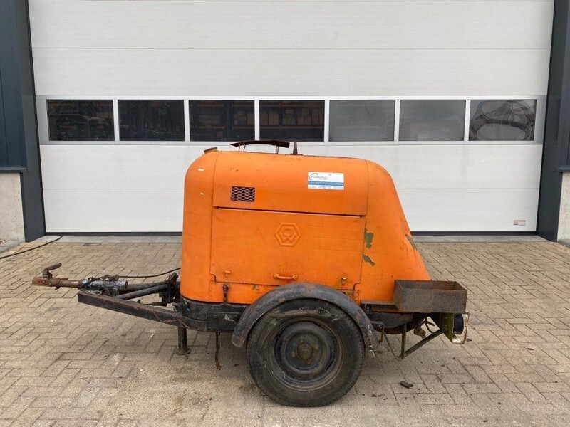 JW Zuigercompressor JW Diesel Compressor 1500 L / min 15 Bar - Compressor de ar: foto 1 JW Zuigercompressor JW Diesel Compressor 1500 L / min 15 Bar - Compressor de ar: foto 1