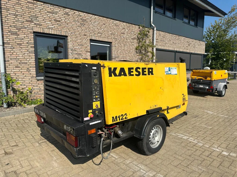 Kaeser M122 Deutz 11.1 m3 / min 10 Bar 83 kW Mobiele Diesel Compressor - Compressor de ar: foto 5 Kaeser M122 Deutz 11.1 m3 / min 10 Bar 83 kW Mobiele Diesel Compressor - Compressor de ar: foto 5