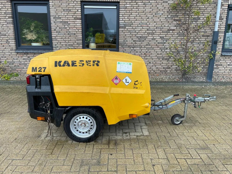 Kaeser M27 Kubota 2,7 m3 / min 7 Bar 18 kW Mobiele Silent Diesel Compressor - Compressor de ar: foto 1 Kaeser M27 Kubota 2,7 m3 / min 7 Bar 18 kW Mobiele Silent Diesel Compressor - Compressor de ar: foto 1