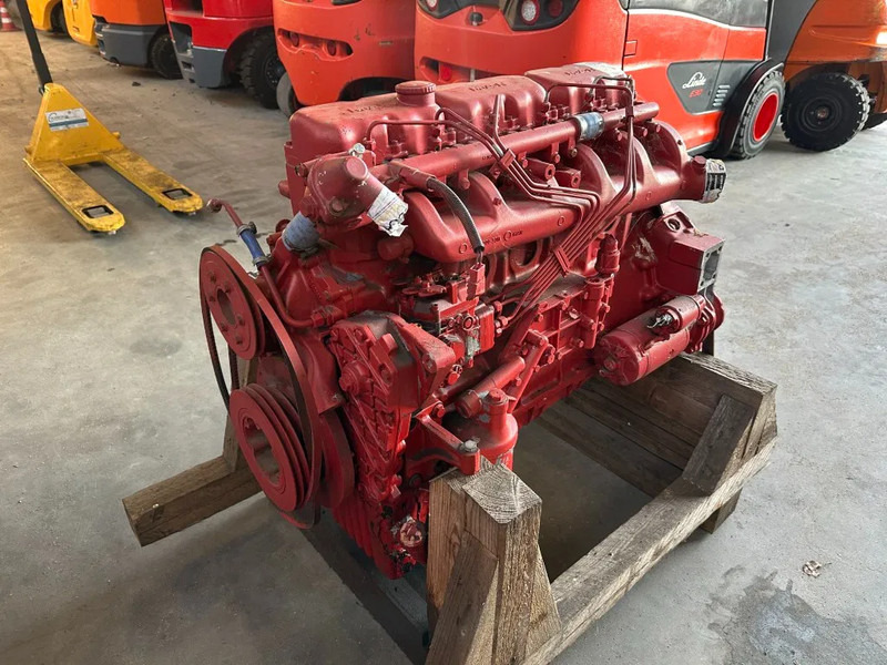 MAN D 0226 M 66 kW / 90 PK 6 cilinder diesel engine parts - Motor para Equipamento de movimentação: foto 2 MAN D 0226 M 66 kW / 90 PK 6 cilinder diesel engine parts - Motor para Equipamento de movimentação: foto 2