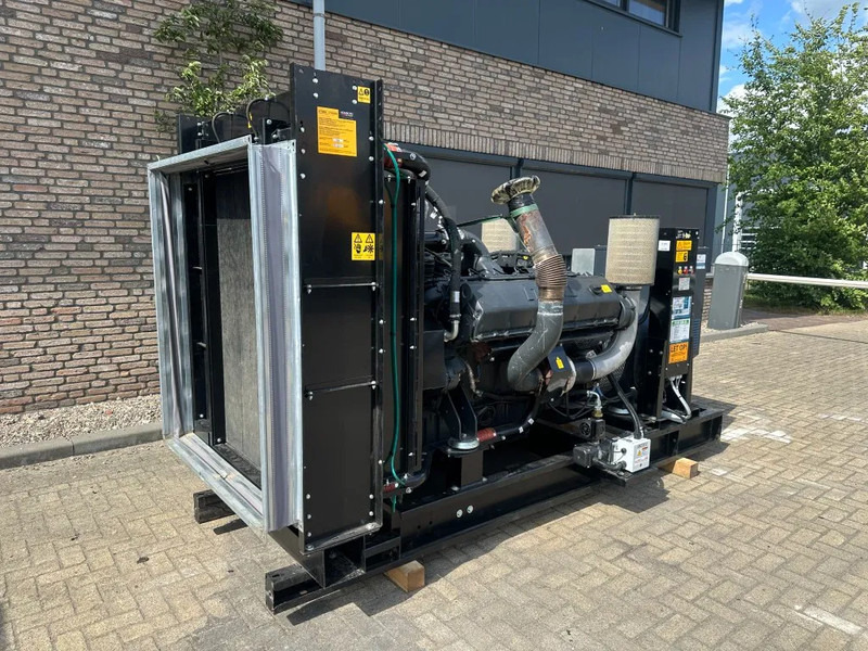 MTU 12V1600 G20F Himoinsa 700 kVA generatorset New ! Overstock ! - Gerador elétrico: foto 4 MTU 12V1600 G20F Himoinsa 700 kVA generatorset New ! Overstock ! - Gerador elétrico: foto 4