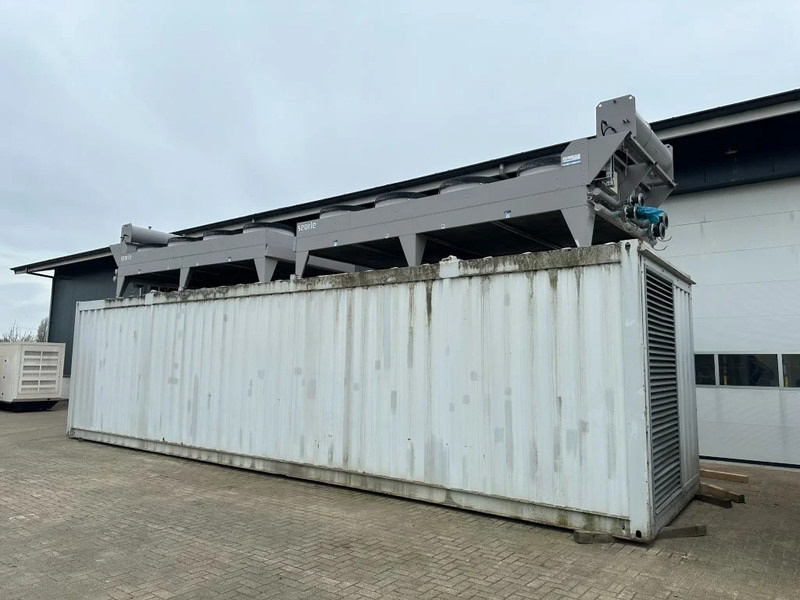 MTU 16V 4000 SDMO 2200 kVA Silent generatorset in container - Gerador elétrico: foto 5 MTU 16V 4000 SDMO 2200 kVA Silent generatorset in container - Gerador elétrico: foto 5