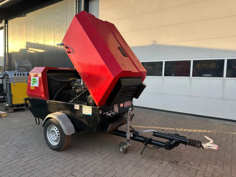 Rotair MDVN 71 AP Perkins 7.1 m3 / min 47 kW 7 Bar Mobiele Diesel Compressor Aanhanger - Compressor de ar: foto 5 Rotair MDVN 71 AP Perkins 7.1 m3 / min 47 kW 7 Bar Mobiele Diesel Compressor Aanhanger - Compressor de ar: foto 5