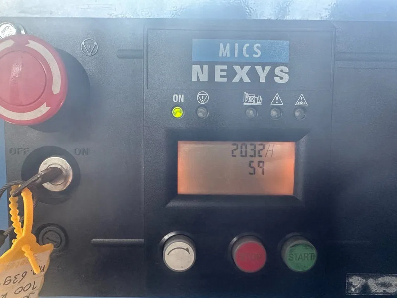 SDMO JS100K John Deere Leroy Somer 100 kVA generatorset - Gerador elétrico: foto 4 SDMO JS100K John Deere Leroy Somer 100 kVA generatorset - Gerador elétrico: foto 4