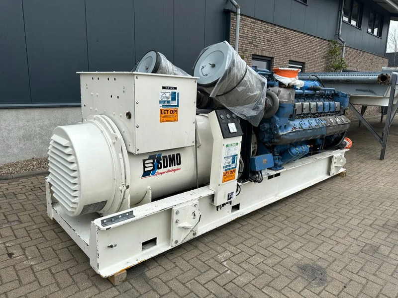 SDMO MS2000 MTU Leroy Somer 2000 kVA generatorset - Gerador elétrico: foto 4 SDMO MS2000 MTU Leroy Somer 2000 kVA generatorset - Gerador elétrico: foto 4