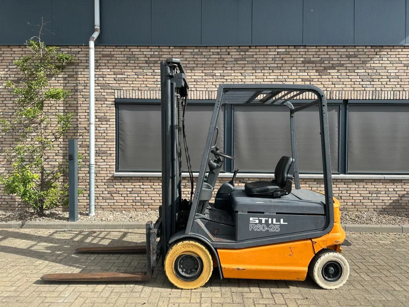 Still R 60-25 2.5 ton Triplex Freelift Sideshift Elektra Heftruck 590 cm hefhoogte ! - Empilhador elétrico: foto 1 Still R 60-25 2.5 ton Triplex Freelift Sideshift Elektra Heftruck 590 cm hefhoogte ! - Empilhador elétrico: foto 1