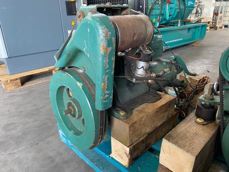 Motor Volvo Penta C-10 Marine 10 PK Benzine motor met keerkoppeling: foto 6