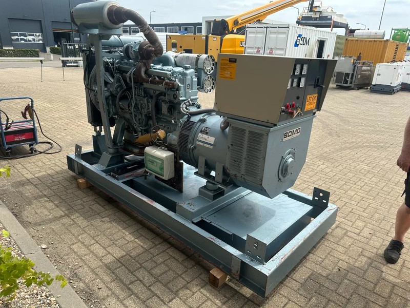 Gerador elétrico Volvo Penta TD121GG SDMO Leroy Somer 200 kVA noodstroom generatorset: foto 10