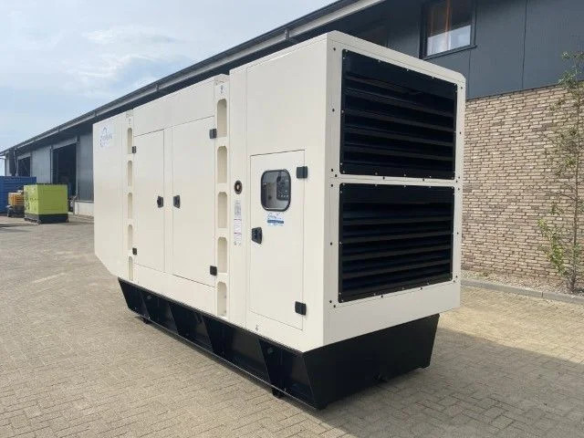 Volvo TAD 1642 GE Stamford 650 kVA Supersilent generatorset New ! - Gerador elétrico: foto 4 Volvo TAD 1642 GE Stamford 650 kVA Supersilent generatorset New ! - Gerador elétrico: foto 4
