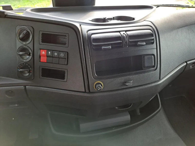 Camião furgão Mercedes-Benz Atego 1218 Zeer Mooi!!: foto 15 Camião furgão Mercedes-Benz Atego 1218 Zeer Mooi!!: foto 15