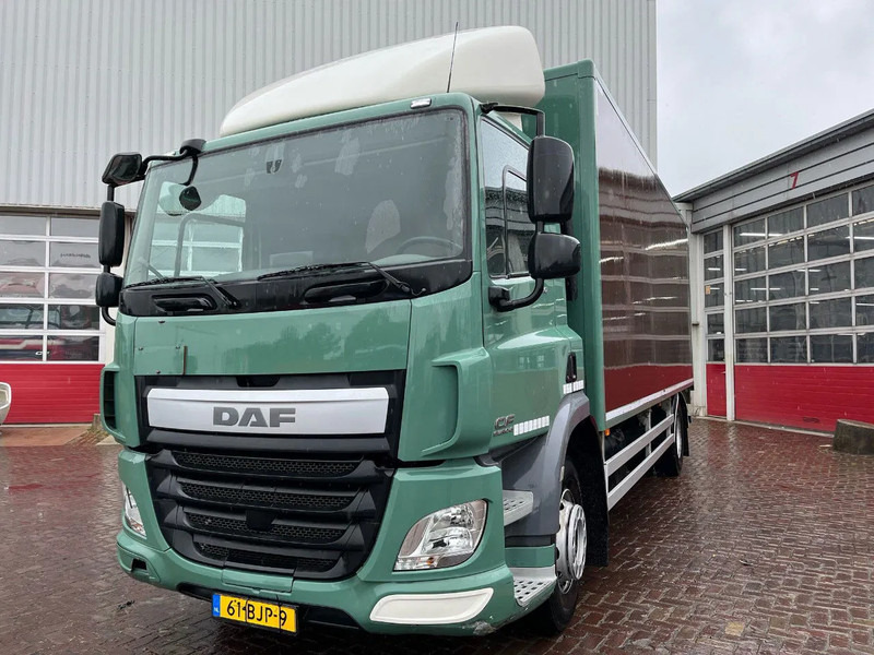 DAF CF 230 FA - Camião furgão: foto 2 DAF CF 230 FA - Camião furgão: foto 2