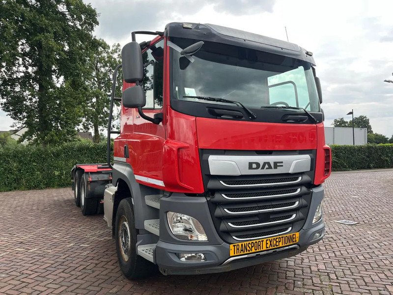 DAF CF 530 FAT intarder - Camião furgão: foto 4 DAF CF 530 FAT intarder - Camião furgão: foto 4