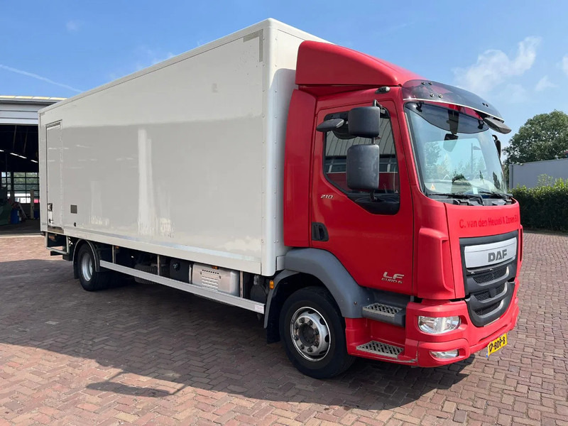 DAF LF 210 FA 12 TN EURO 6 - Camião furgão: foto 3 DAF LF 210 FA 12 TN EURO 6 - Camião furgão: foto 3