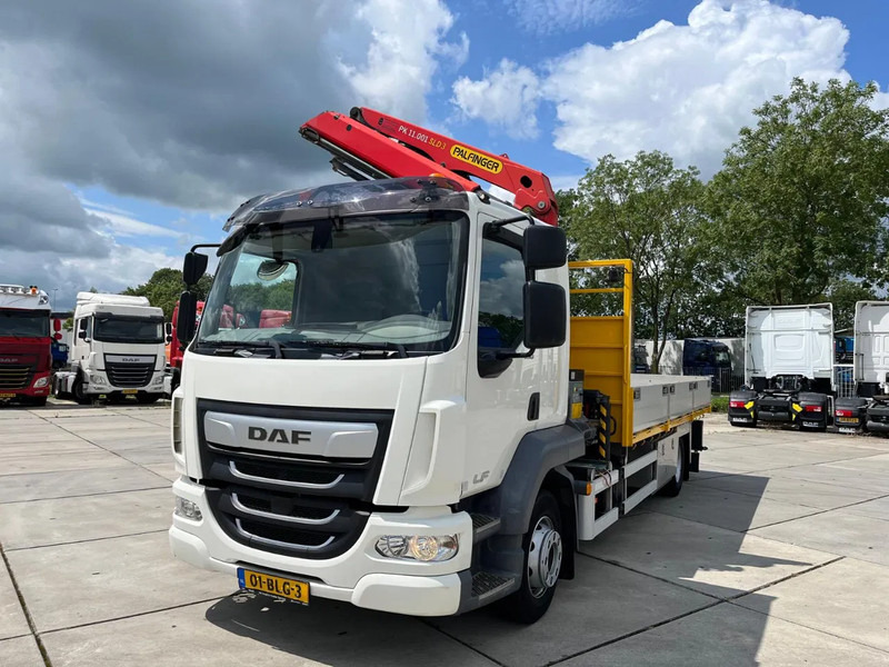 DAF LF 230 FA - Camião grua: foto 2 DAF LF 230 FA - Camião grua: foto 2